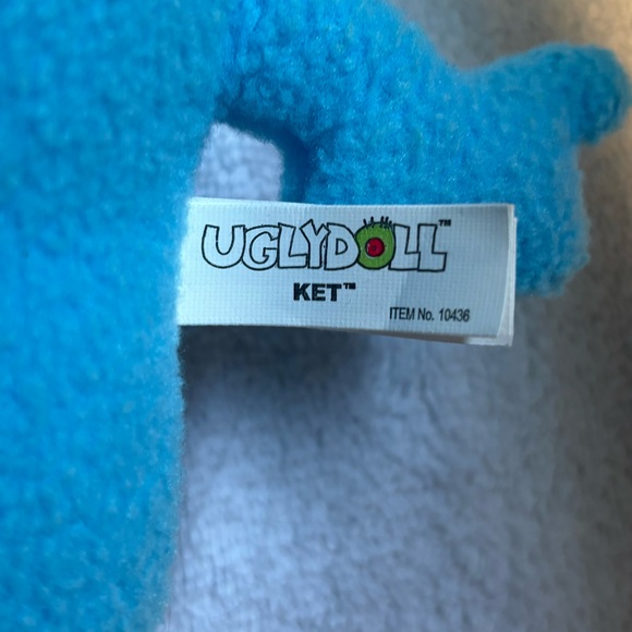 KET Classic 13” UglyDoll (2009) - Picture 2 of 6